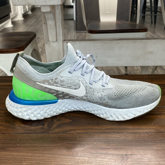 Nike Epic React Flyknit Running Shoes Mens Size 12 Gray Green Blue - Picture 9 of 12